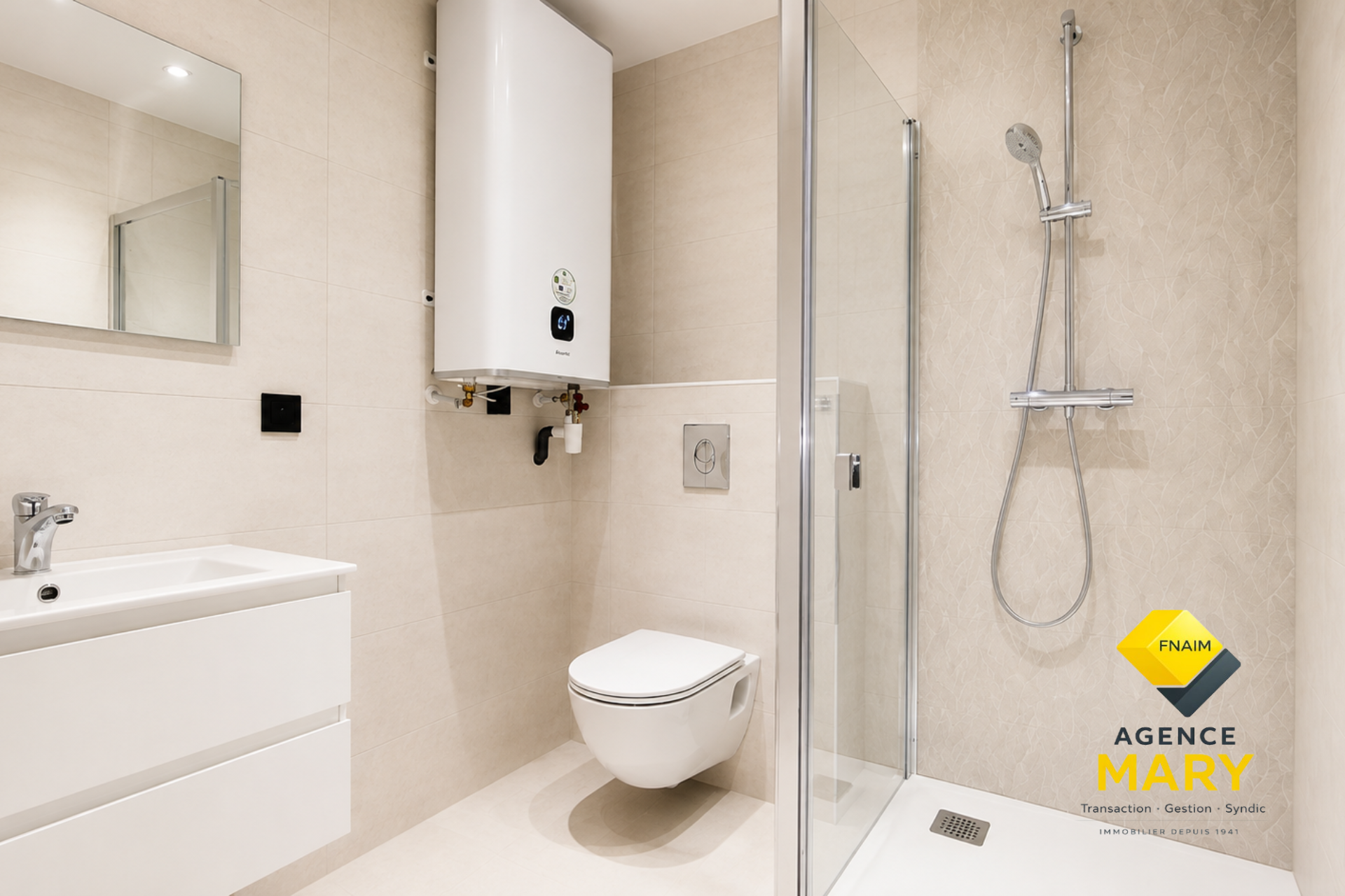 Studio VICHY – 29M² – Triangle d&rsquo;Or - Image 7
