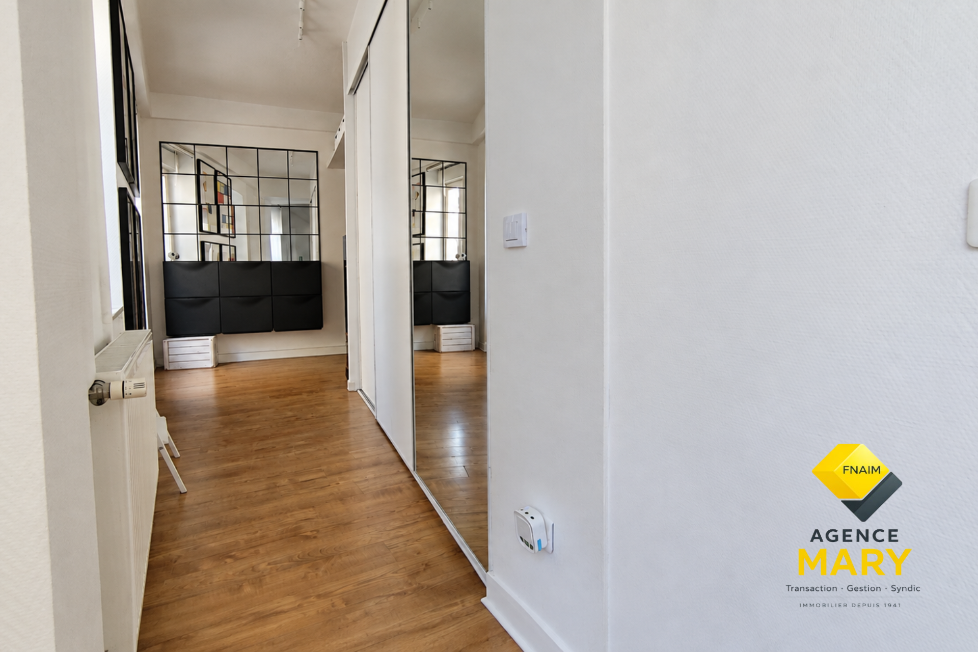 Magnifique T2 rénové de 62,23 m² – Vichy Centre – Proche Parcs et Opéra - Image 3
