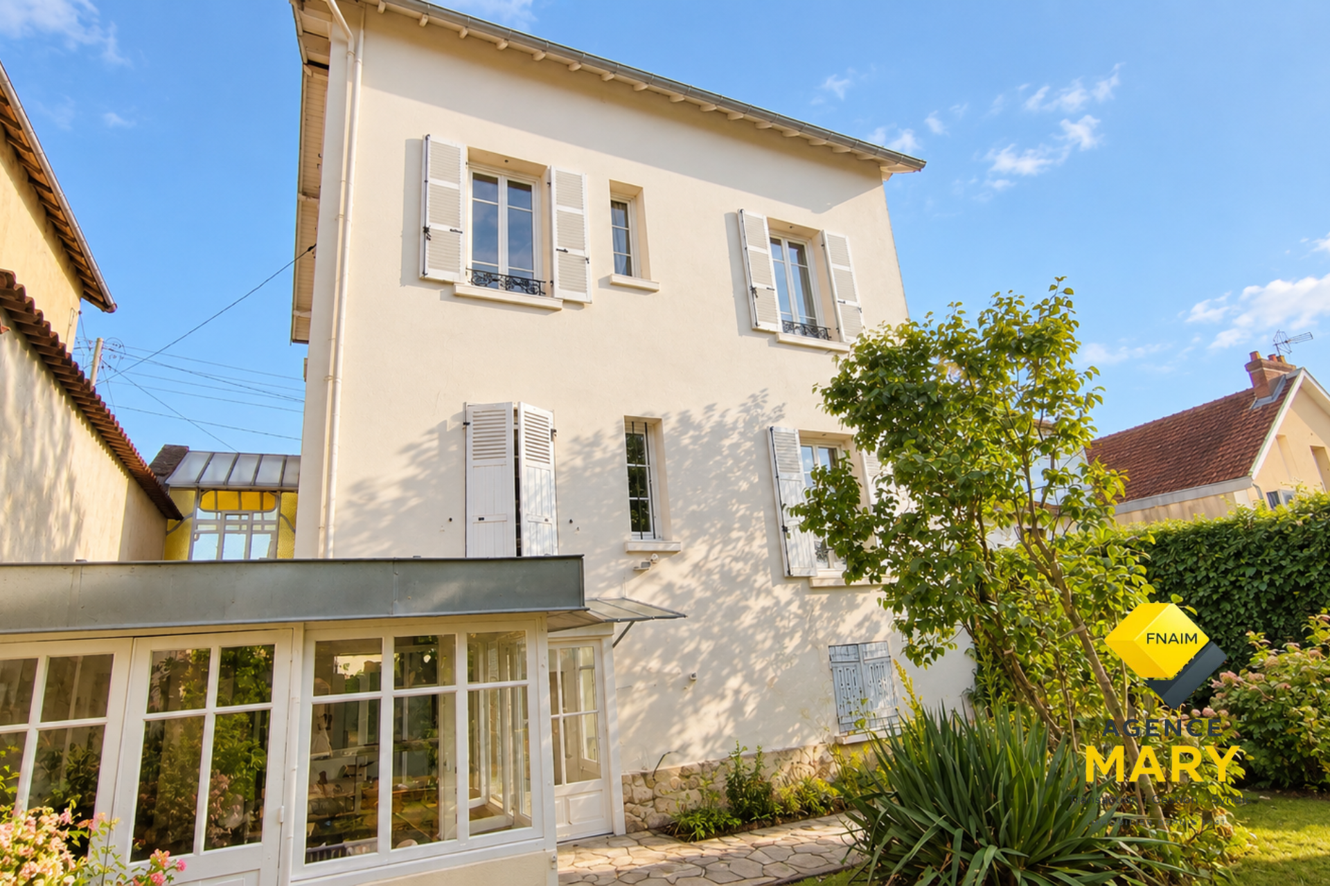 Maison Bourgeoise de 164 m² avec Jardin Arboré – Cusset - Image 2