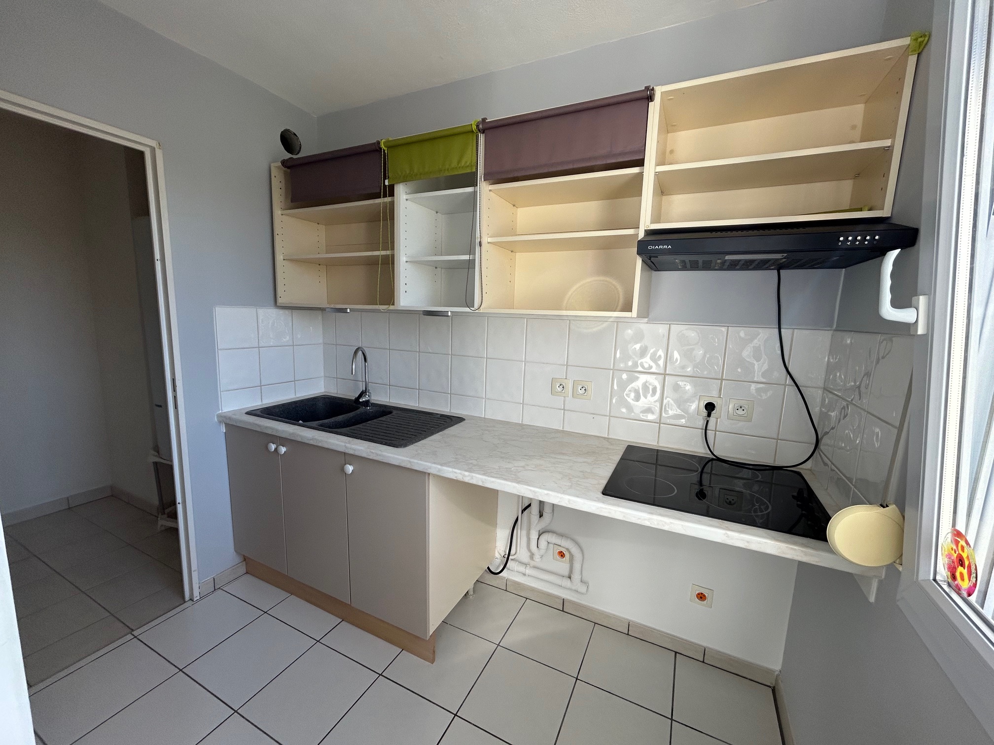 F2 Bis – 54M² – Résidence sécurisée BELLERIVE SUR ALLIER - Image 2